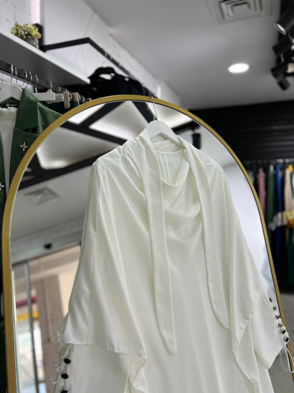 Akleh Ferace Takimi Model (Beyaz)1823