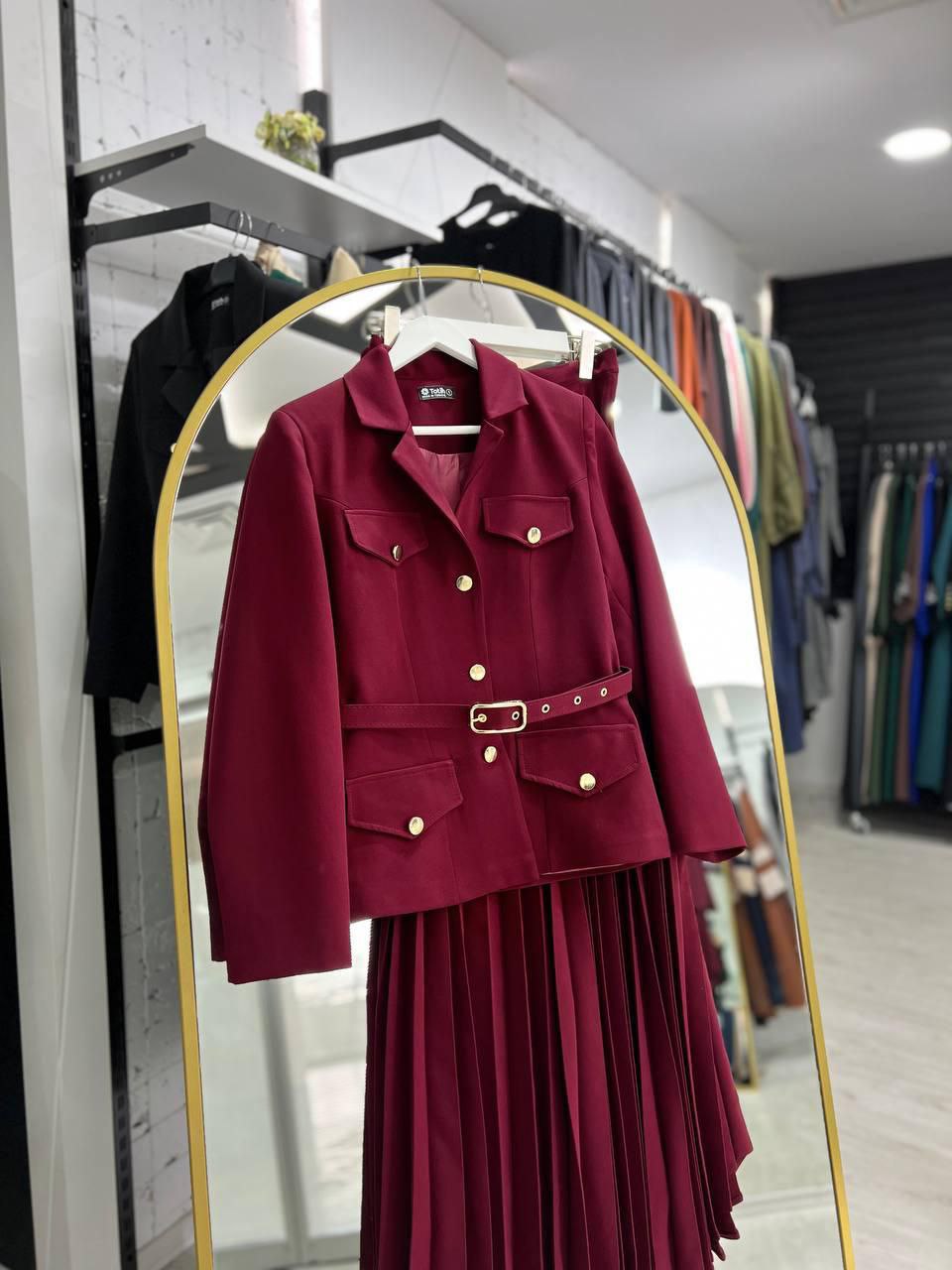 (Bordo)Yaz sezonu için mükemmel Tia takımı.