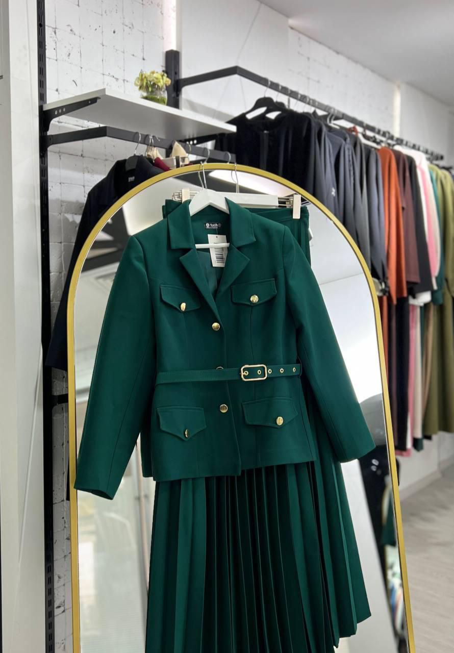 (Zümrüt)Yaz sezonu için mükemmel Tia takımı.